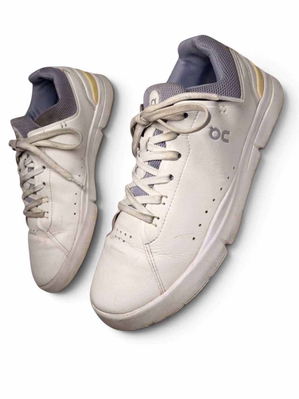 On The Roger Advantage Leather Sneakers White Womens 9 EU 40.5